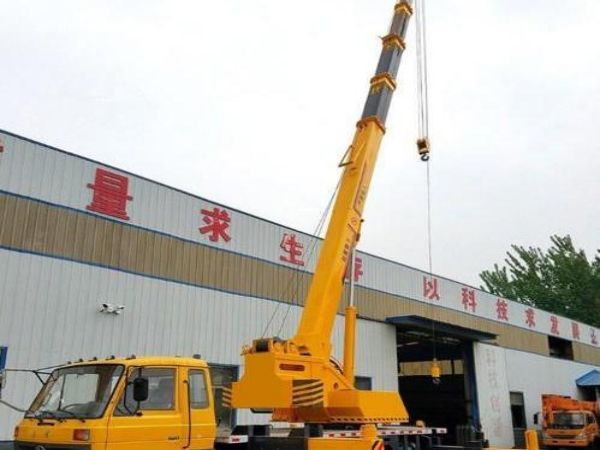 伍家岗区吊车出租电话_如何判断选择一家好的吊车出租公